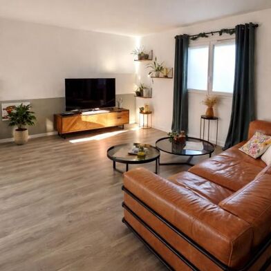 Appartement 4 pièces 1320 €