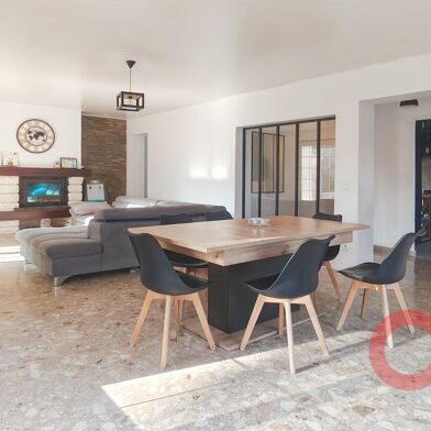 Maison 5 pièces 299000 €