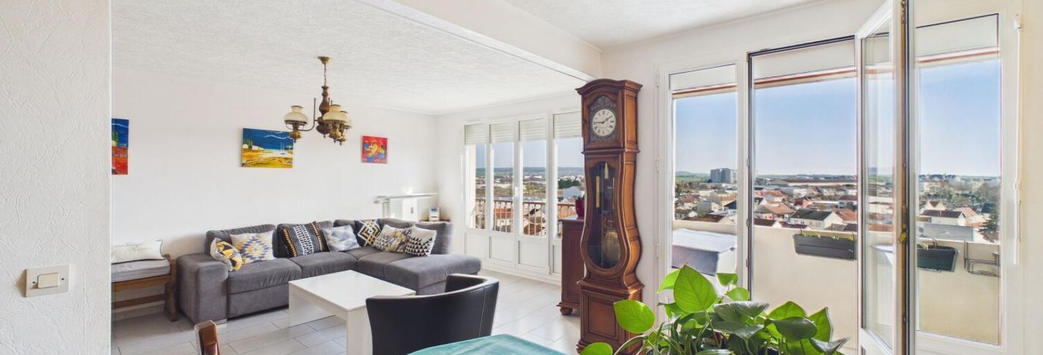 Appartement 5 Pièces 109 m² à vendre à Reims (51100)