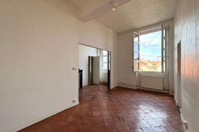Appartement 2 pièces 820 €