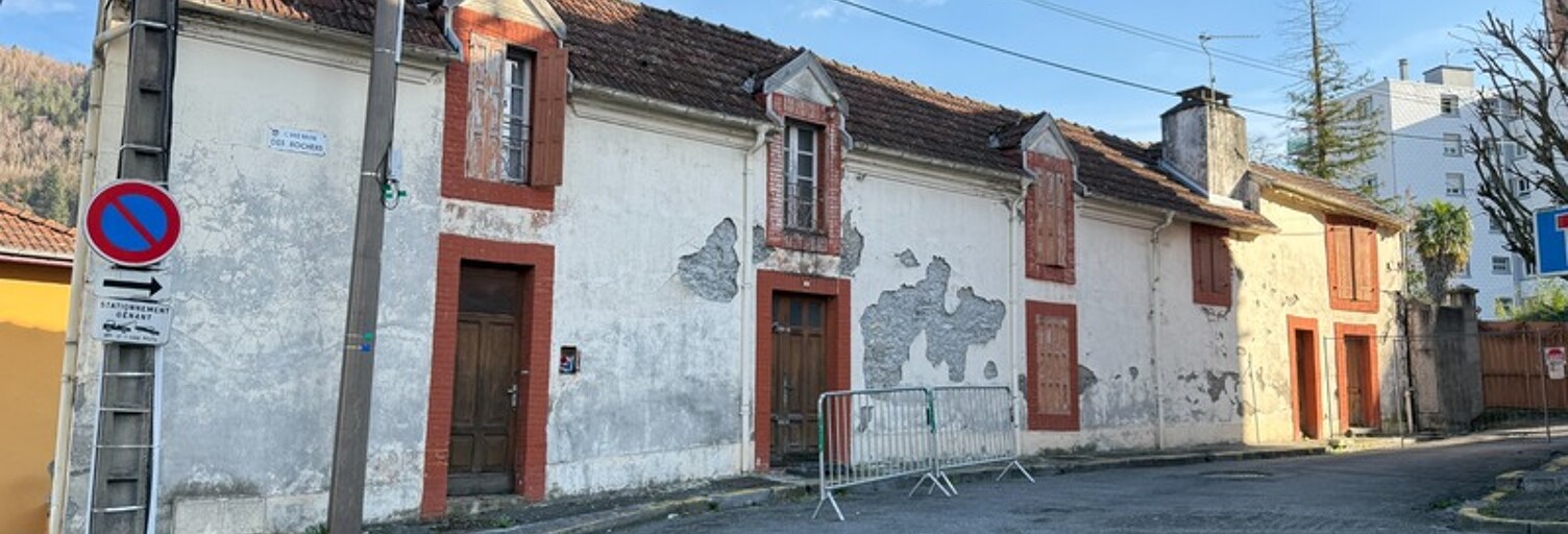 Immeuble  330 m² à vendre à Lourdes (65100)