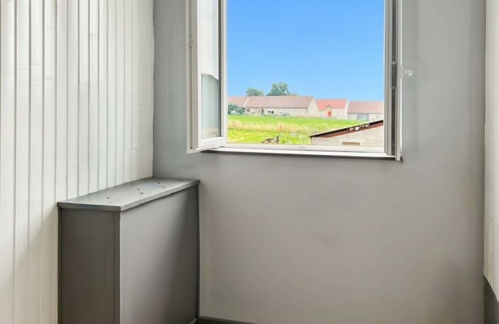 Immeuble de rapport  à vendre ANTULLY de 182.17 m2 (71) — photo 3