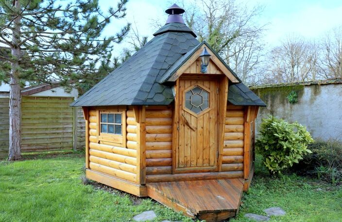 Dpt Marne (51), à vendre BISSEUIL Un ensemble de 4 gîtes en excellent état dont 12 chambres. Avec terrain et petite salle — photo 5