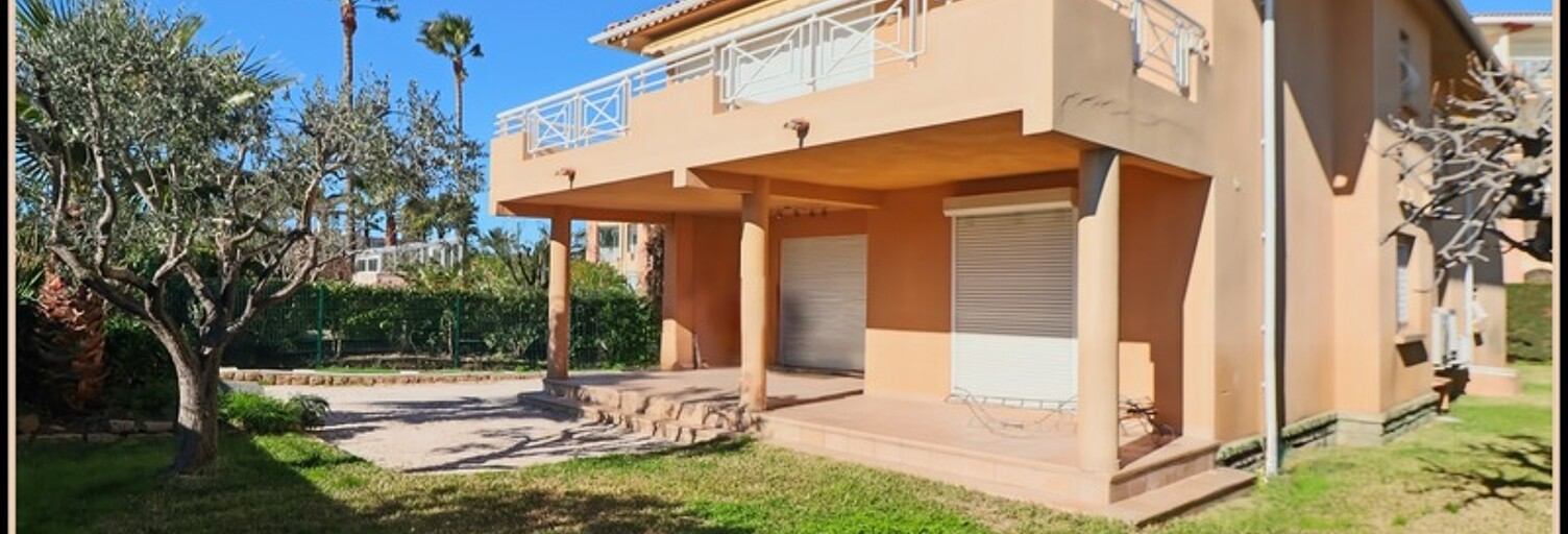 Appartement 9 Pièces 243 m² à vendre à Fréjus (83600)