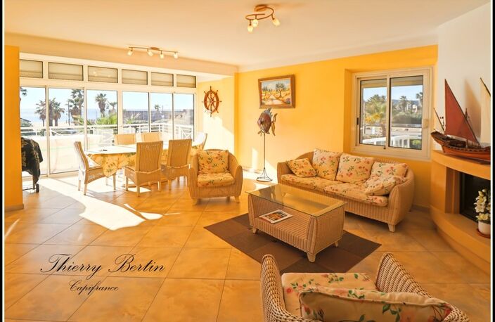 Appartement à vendre 9 pièces FREJUS (83) — photo 3