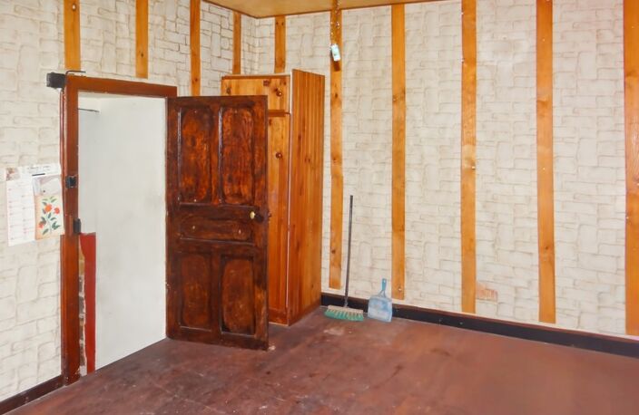 Maison de campagne à rénover – Beau potentiel – Terrain 1 060 m² — photo 5