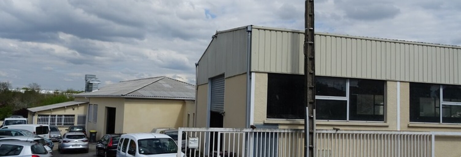 Commerce 3 Pièces 650 m² à vendre à Gond-Pontouvre (16160)