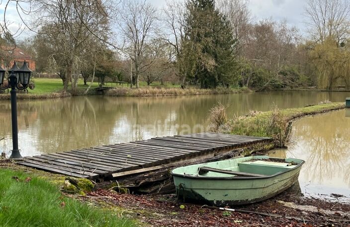 Propriété à vendre 13 pièces TANNERRE EN PUISAYE (89) — photo 2
