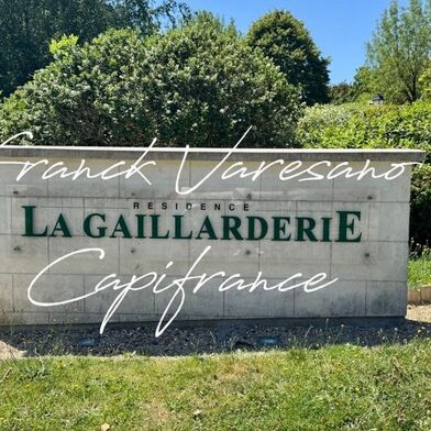 Appartement 5 pièces 421000 €