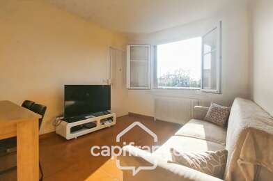 Appartement 3 pièces 1100 €