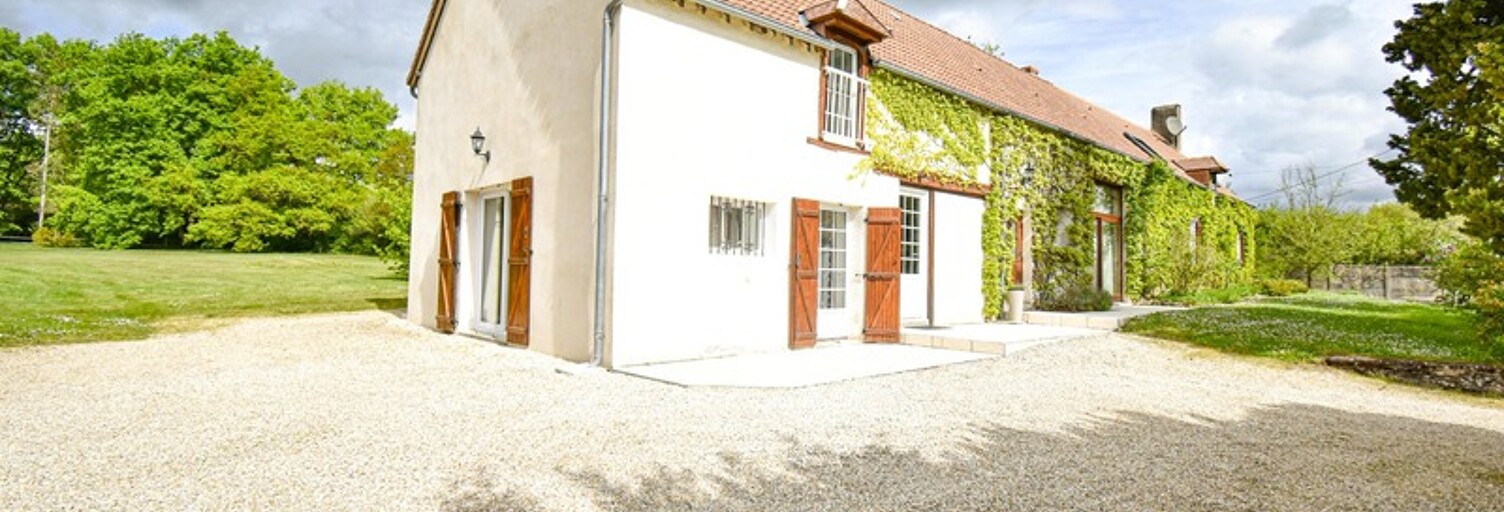 Maison 7 Pièces 253 m² à vendre à Vignoux-sur-Barangeon (18500)