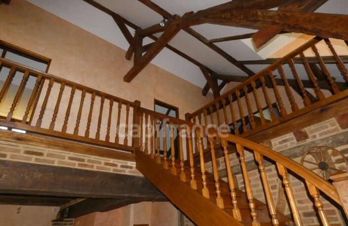 Propriete à vendre 8 pièces SAINT GERMAIN DU BOIS (71) — photo 3