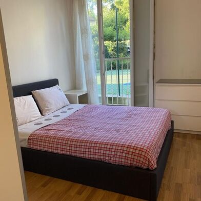 Appartement 1 pièces 550 €