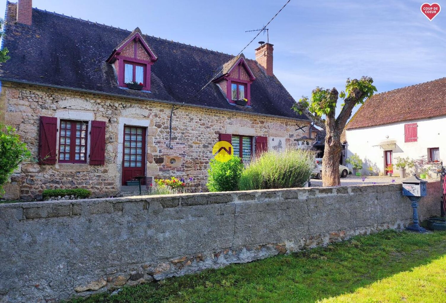 2 maisons au calme sur 1 hectare — photo 1