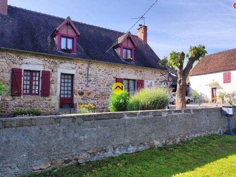 2 maisons au calme sur 1 hectare — photo 1