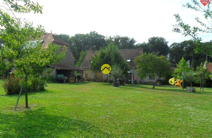 2 maisons au calme sur 1 hectare — photo 5