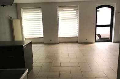 Immeuble  360500 €