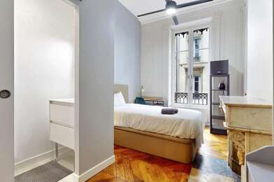 Appartement 1 pièces 744 €