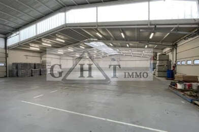 Local industriel  9500 €