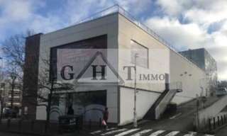 Commerce  717 m² à louer à Évry-Courcouronnes (91080)