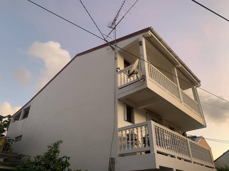 LE FRANCOIS Immeuble de rapport 4 appartements — photo 1