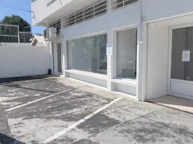 Local commercial 123 m² Nord — photo du bien