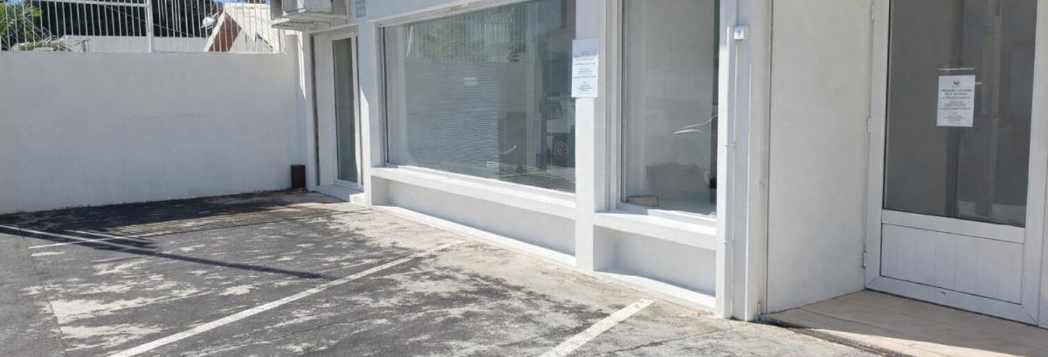 Commerce  123 m² à vendre à Saint-Denis (97400)