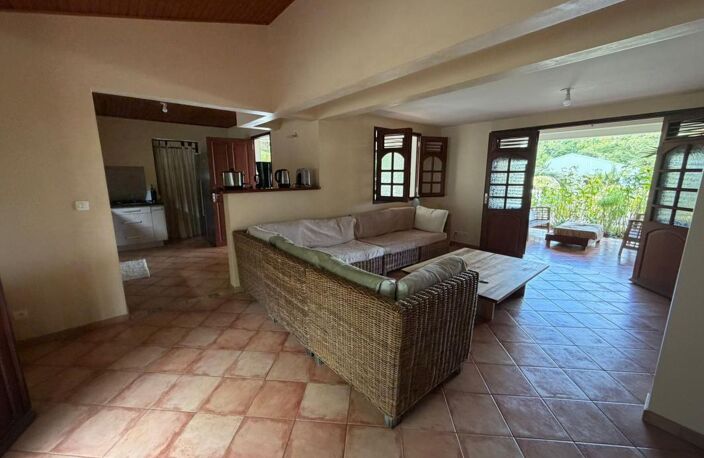 Maison T4 avec suite parentale et grande terrasse de 40 m² à Rivière Salée — photo 2