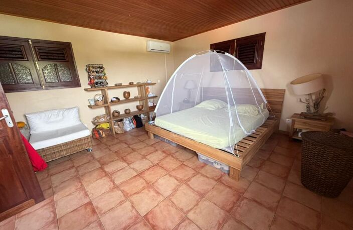 Maison T4 avec suite parentale et grande terrasse de 40 m² à Rivière Salée — photo 4