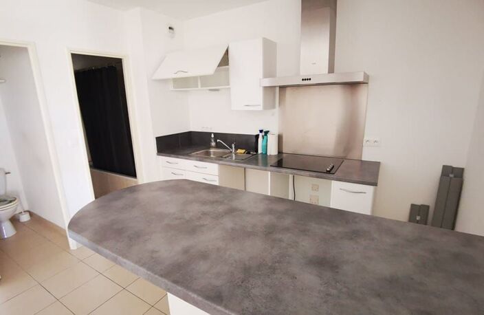 Appartement À Vendre en rez de jardin — photo 3