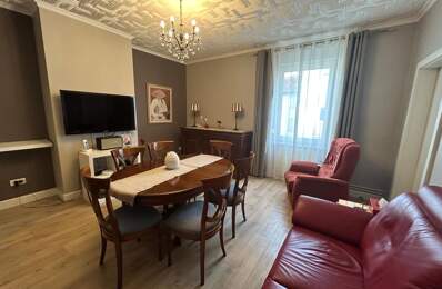 Appartement À Vendre — photo du bien
