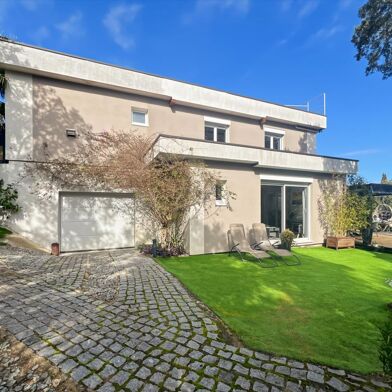 Maison 7 pièces 1175000 €