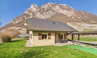 Maison 5 Pièces 112 m² à vendre à Porte-de-Savoie (73800)