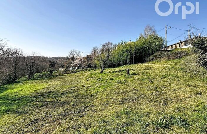 Terrain constructible à vendre, 1100m² - CHATEL GUYON — photo 4