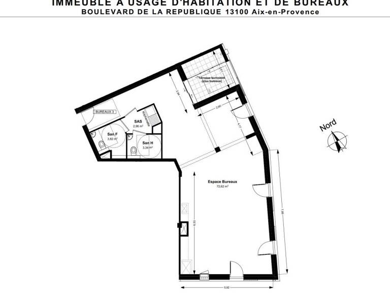 BUREAUX DE 83 M2 AVEC TERRASSE TECHNIQUE ET PARKING PRIVÉ EN SOUS-SOL À VENDRE DANS RÉSIDENCE NEUVE — photo 1