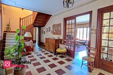 Maison 14 pièces 250000 €