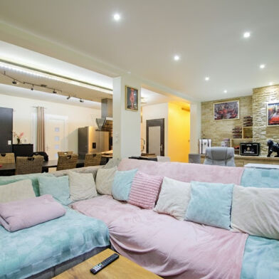 Maison 7 pièces 276900 €