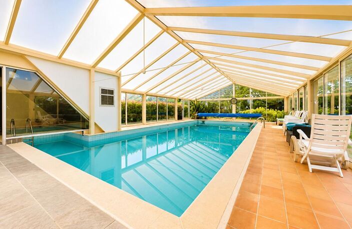 Maison d'architecte de 280 m2 à Mamers avec piscine intérieure — photo 2