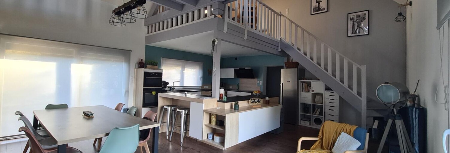 Maison 8 Pièces 172 m² à vendre à Évette-Salbert (90350)