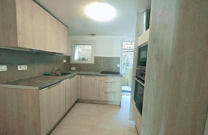 Maison de ville - 3 chambres - courette — photo 3