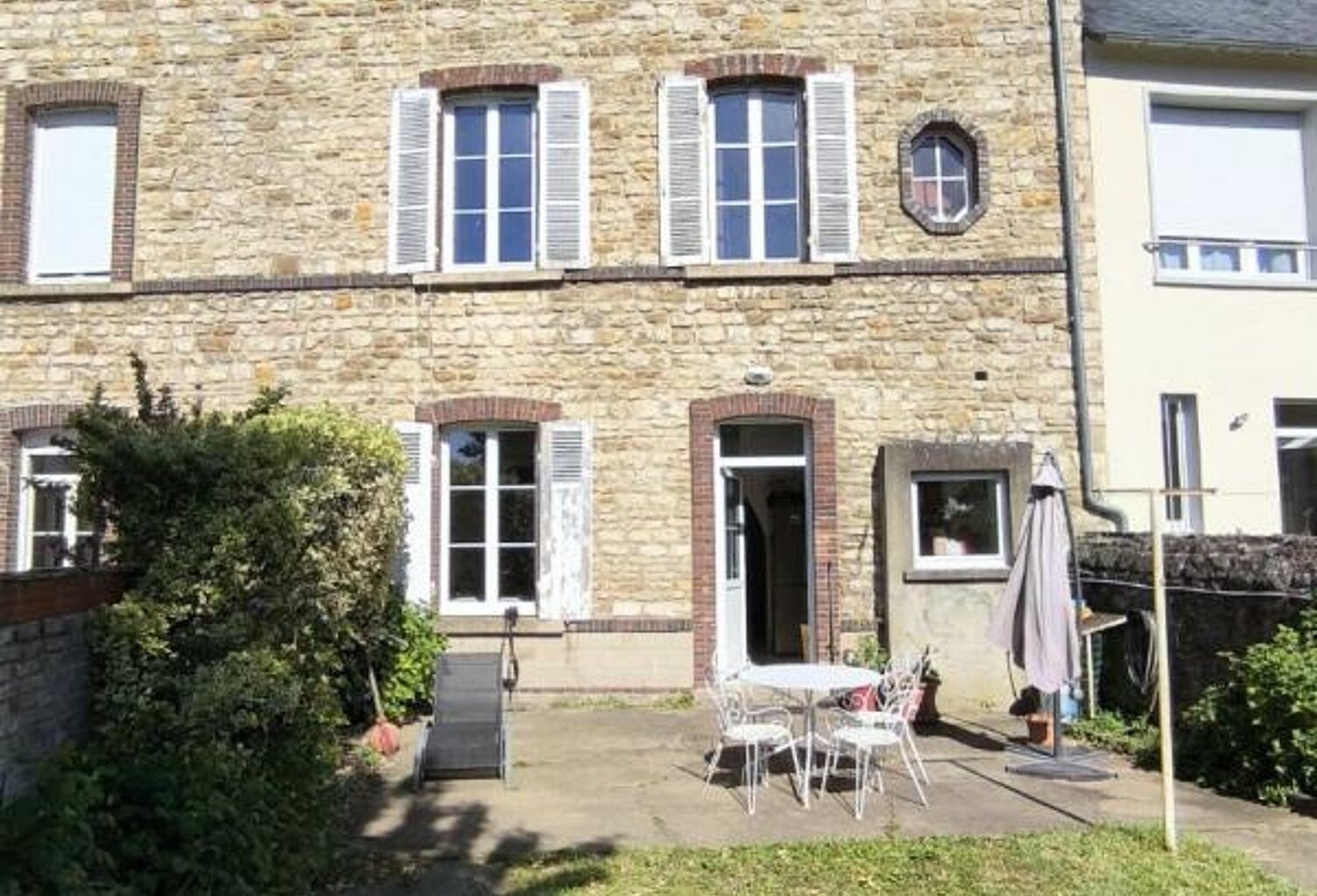 Maison de ville avec jardin — photo 1