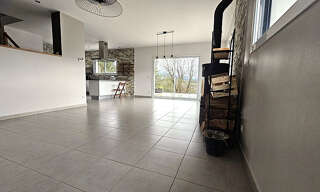 Maison 5 Pièces 114 m² à louer à Lovagny (74330)