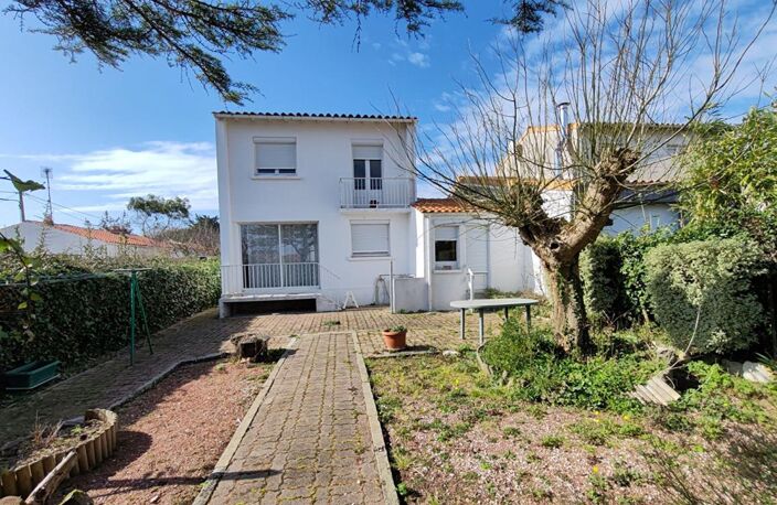 Maison Bourcefranc Le Chapus; 83 m2, 2 chambres, garage, parcelle de 408m2 — photo 2