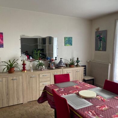 Appartement 4 pièces 103000 €