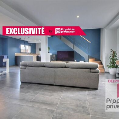 Maison 5 pièces 369600 €