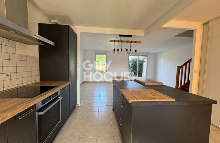 Villa T4 avec jardin et garage. — photo 3