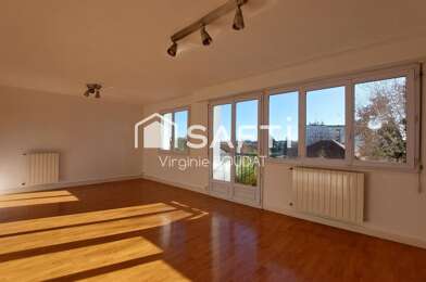 Appartement 3 pièces 145000 €