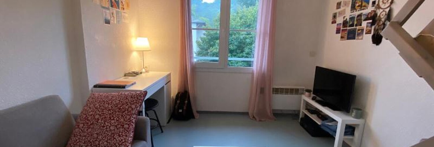 Appartement 1 Pièce 23 m² à louer à Jacob-Bellecombette (73000)