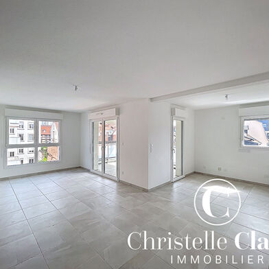 Immeuble  284600 €