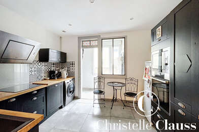 Appartement 3 pièces 183600 €